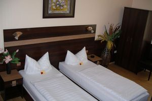 Alojamiento - Hotel Elbe