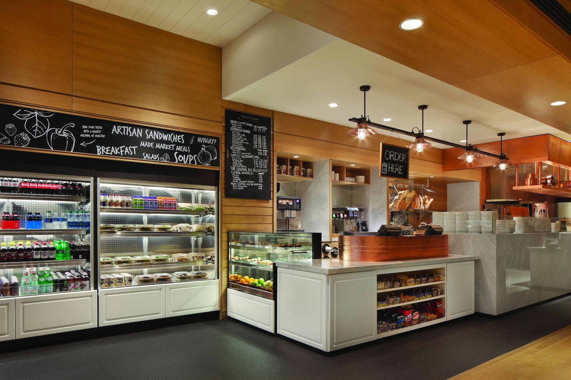 Gimnasio DoubleTree by Hilton Pomona