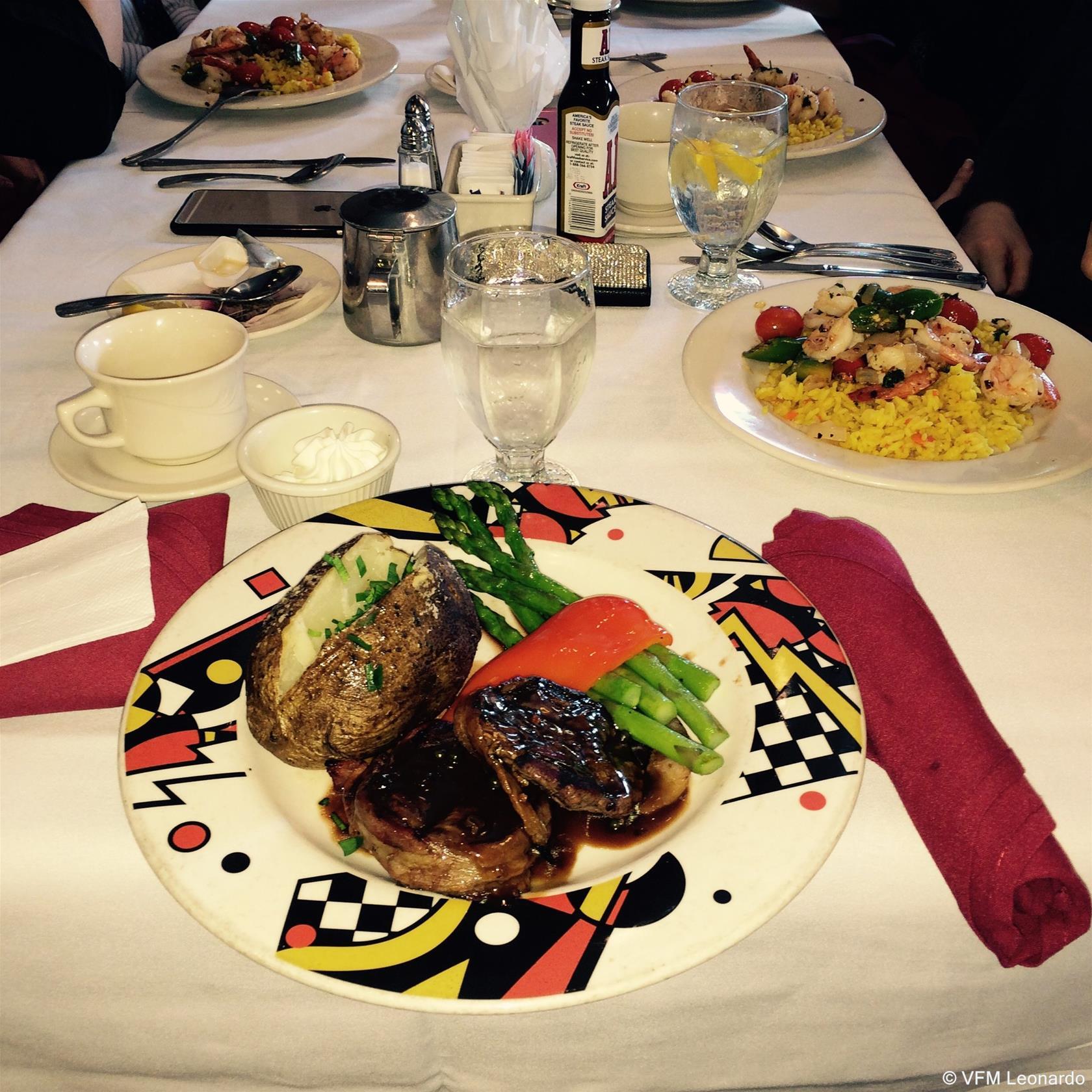 Restaurant Oakland Airport Executive Hotel