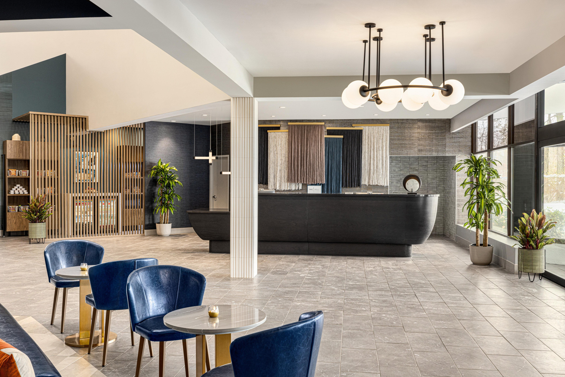 Vista Lobby Crowne Plaza Virginia Beach Town Center by IHG