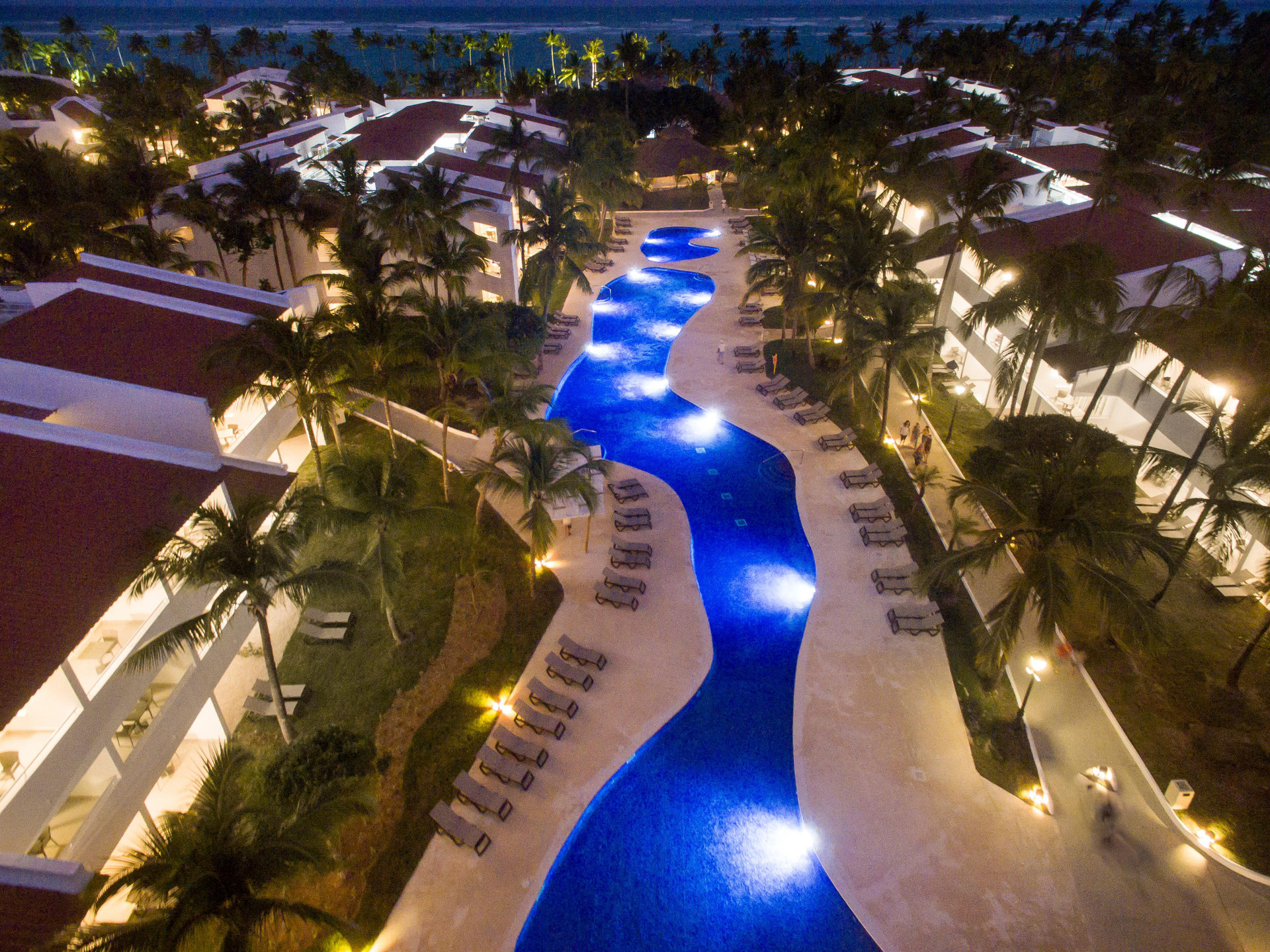 Vista Exterior Occidental Punta Cana