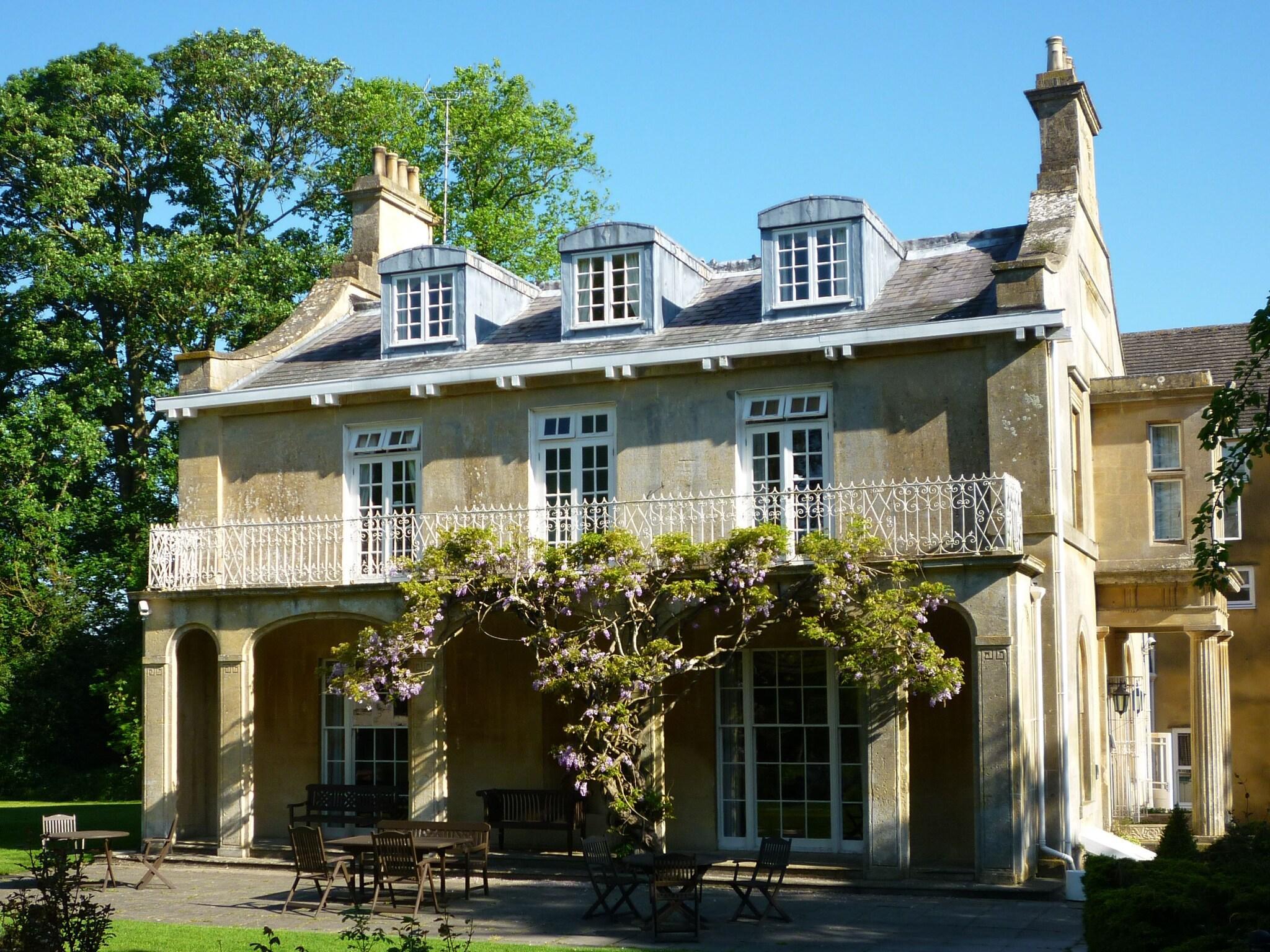 Vista Exterior Chiseldon House