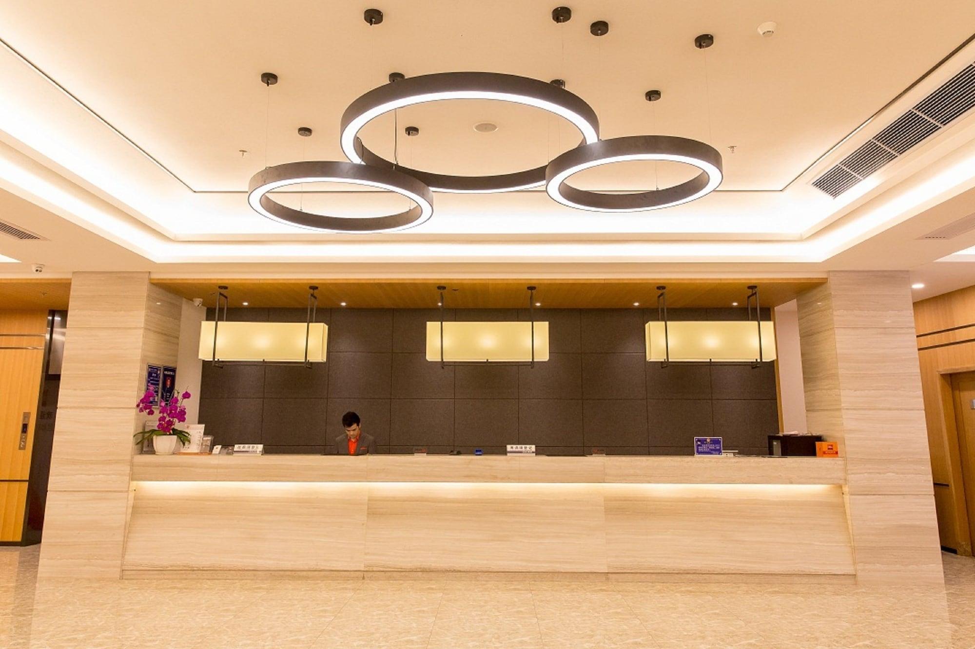 Vista Lobby ibis Dongguan Dongcheng