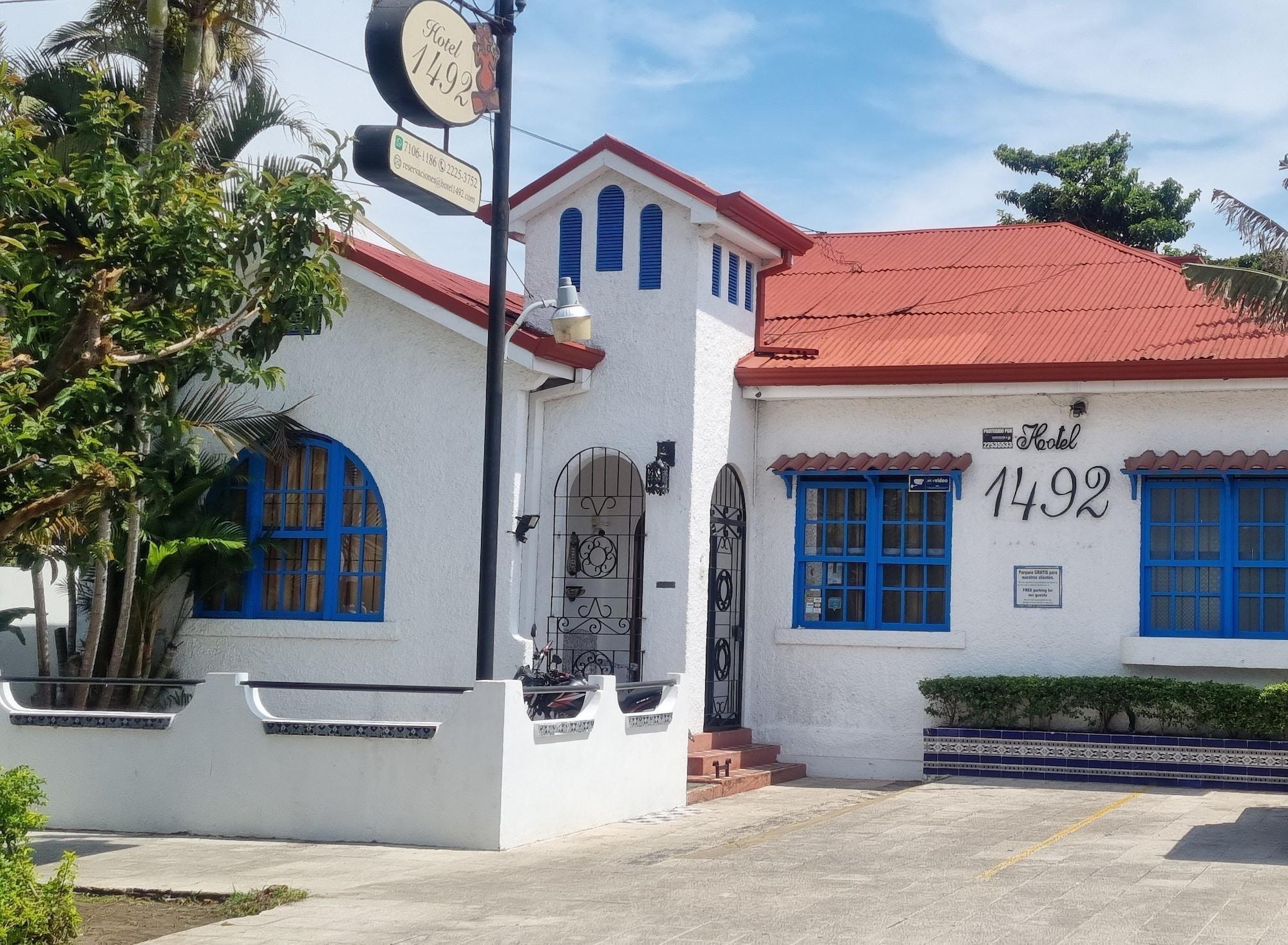Vista Exterior Hotel 1492