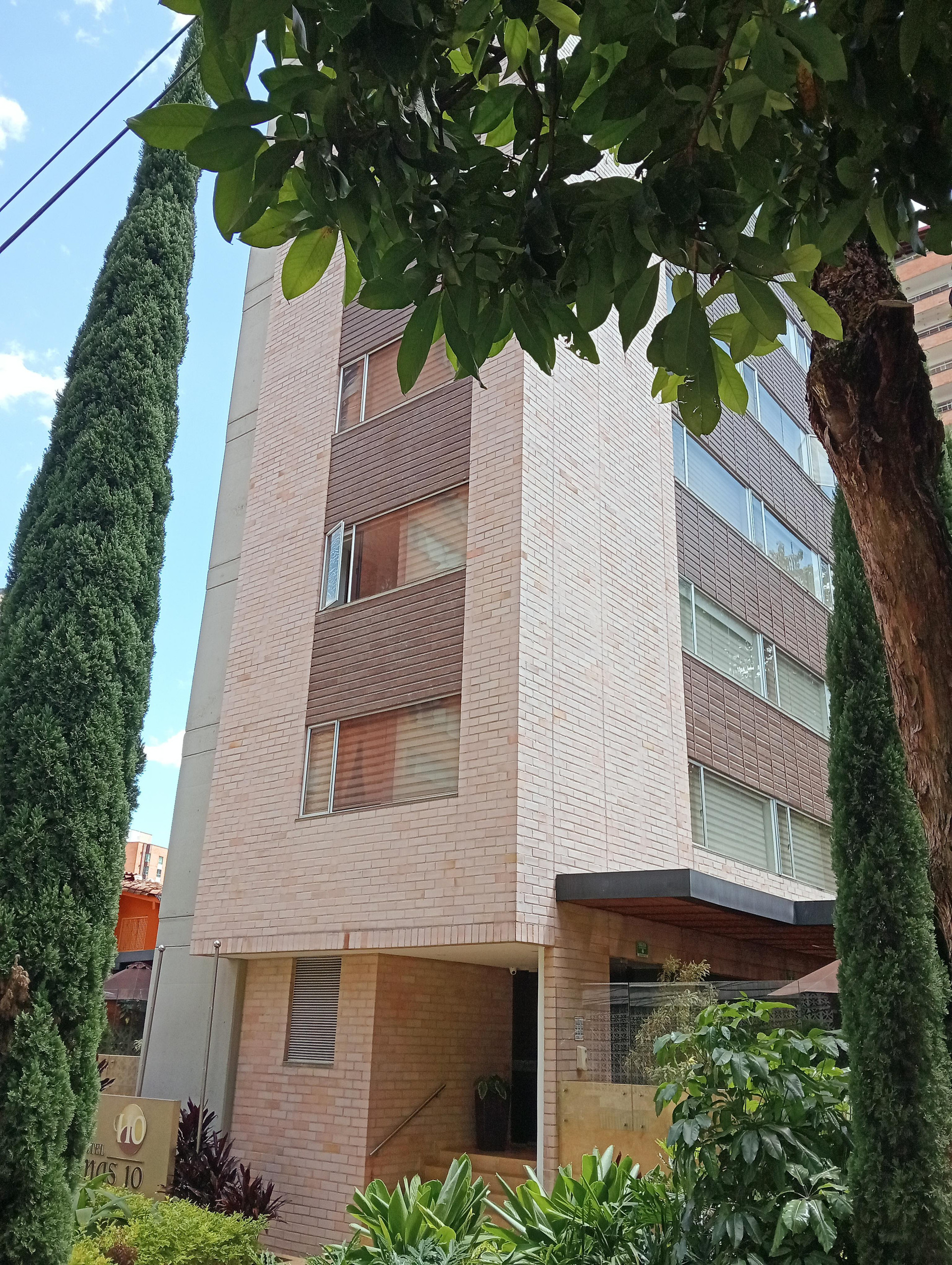 Vista Exterior Hotel Lomas 10