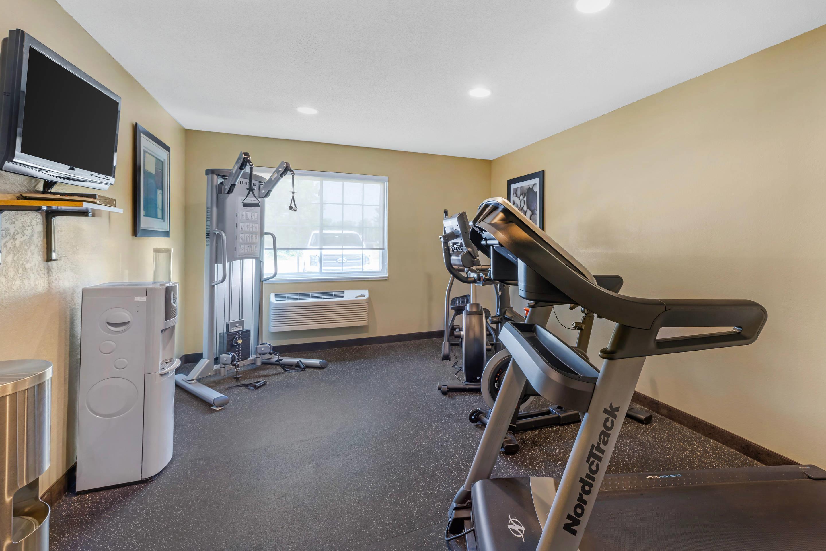 Gimnasio Quality Inn Chesterton near Indiana Dunes National Park I-94