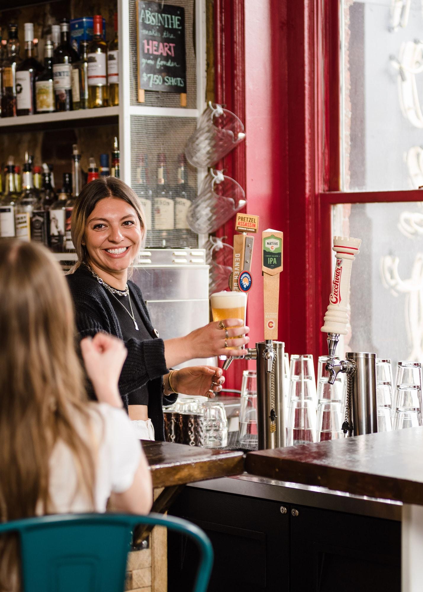 Bar/Salón Hostel Fish