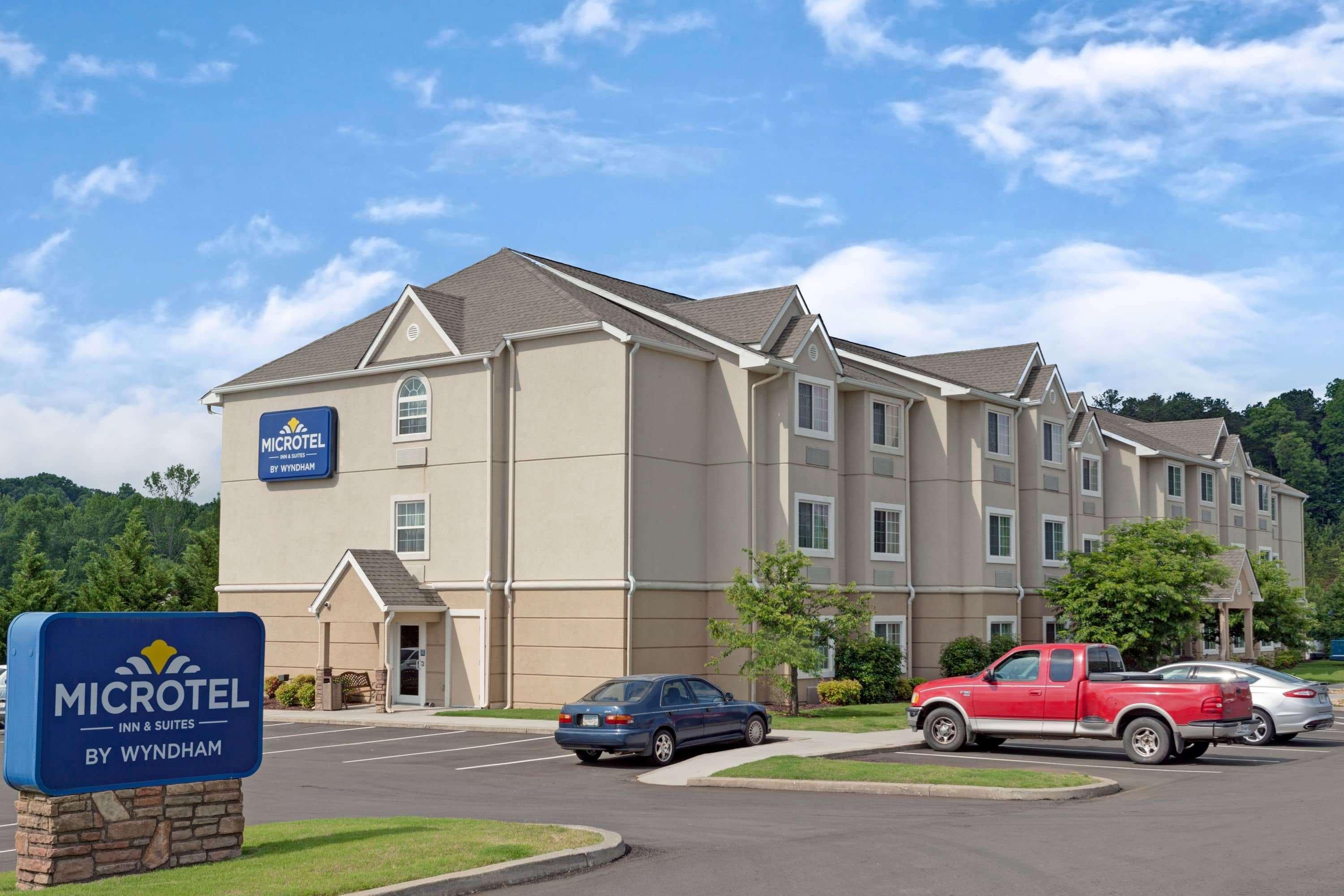 Vista Exterior Microtel Inn & Suites by Wyndham Jasper