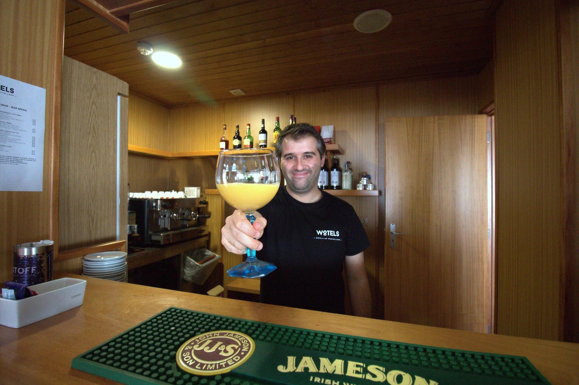 Bar/Salón WOT Peniche Pinhalmar