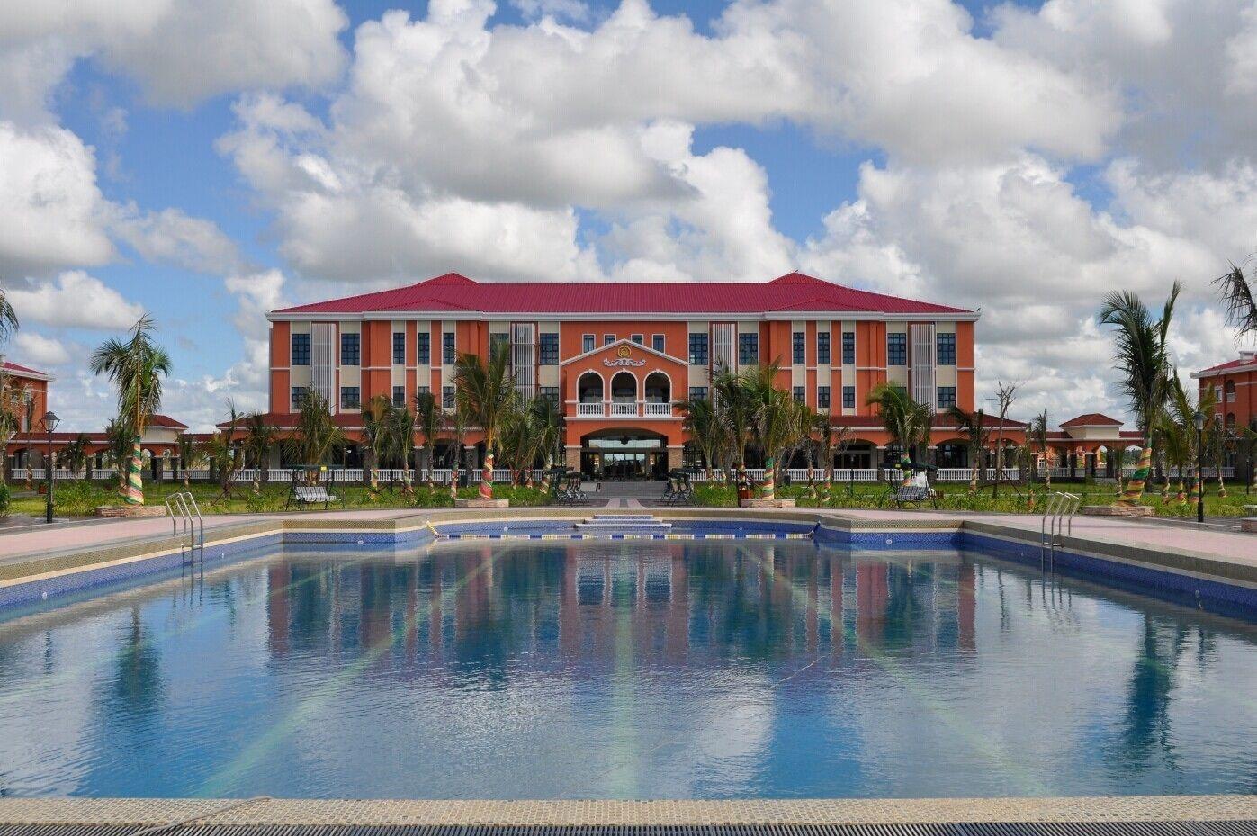 Instalaciones Recreativas Golden Peacock Resort Hotel