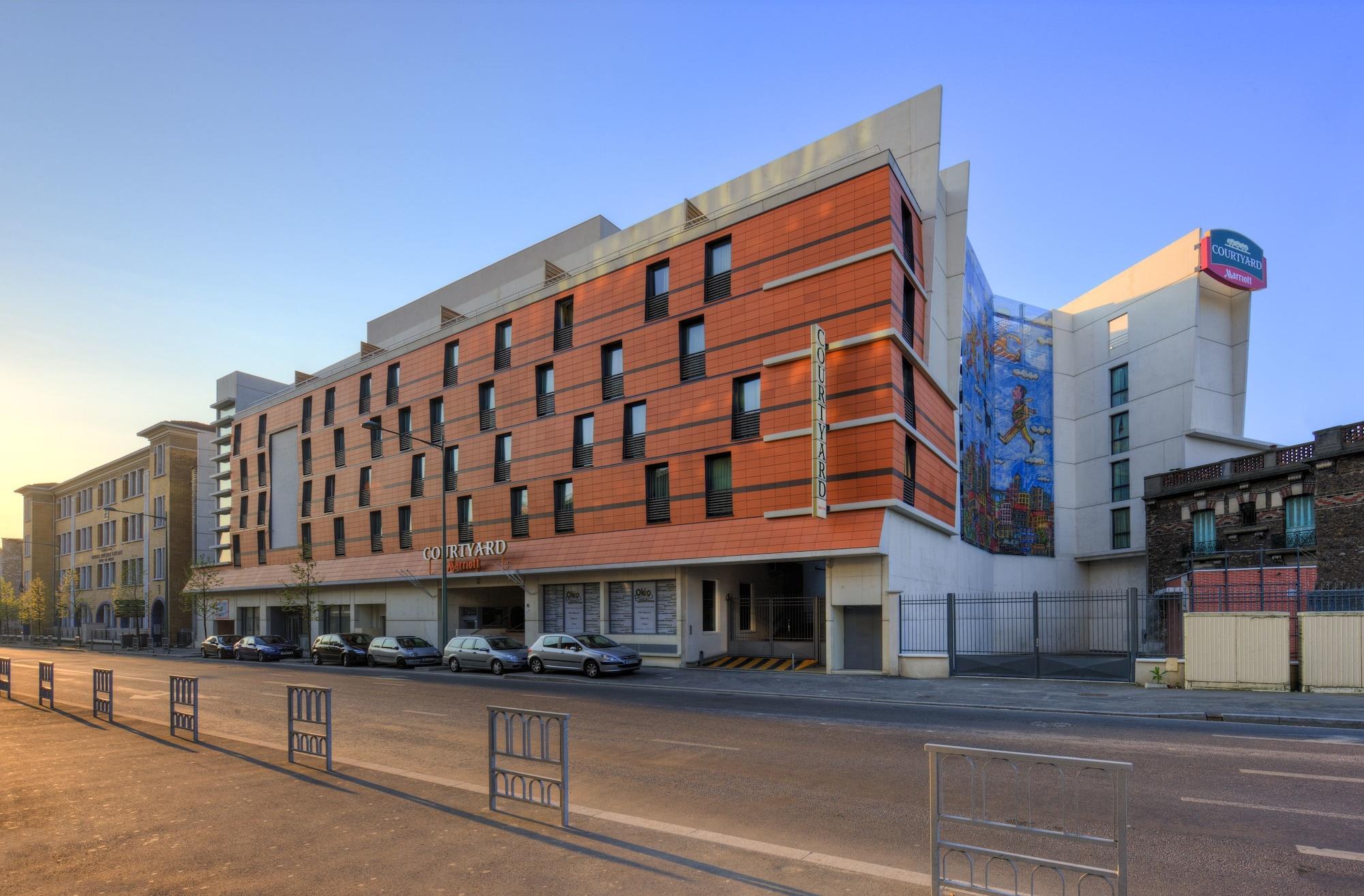 Vista Exterior Courtyard by Marriott Paris Arcueil