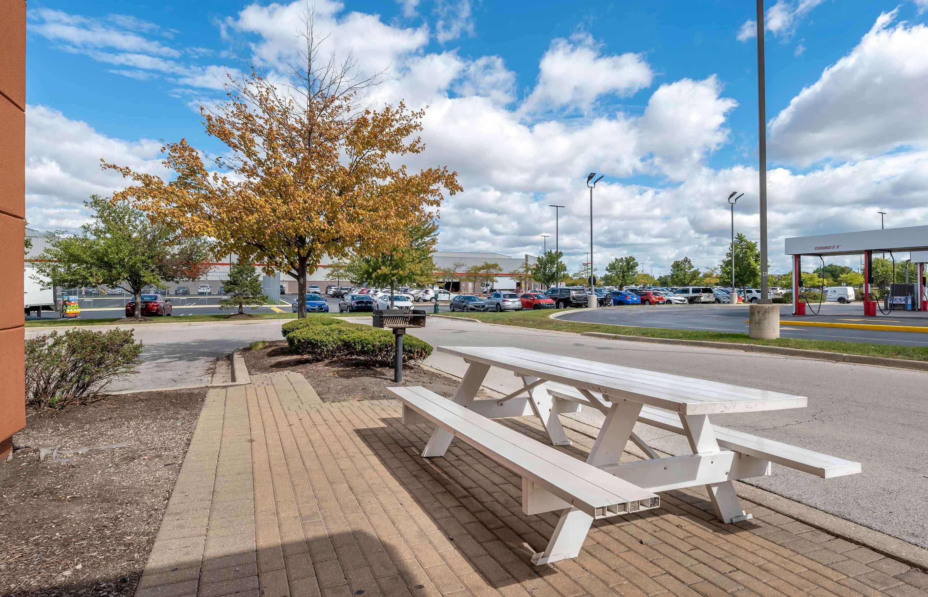 Varios Extended Stay America Suites Chicago Midway