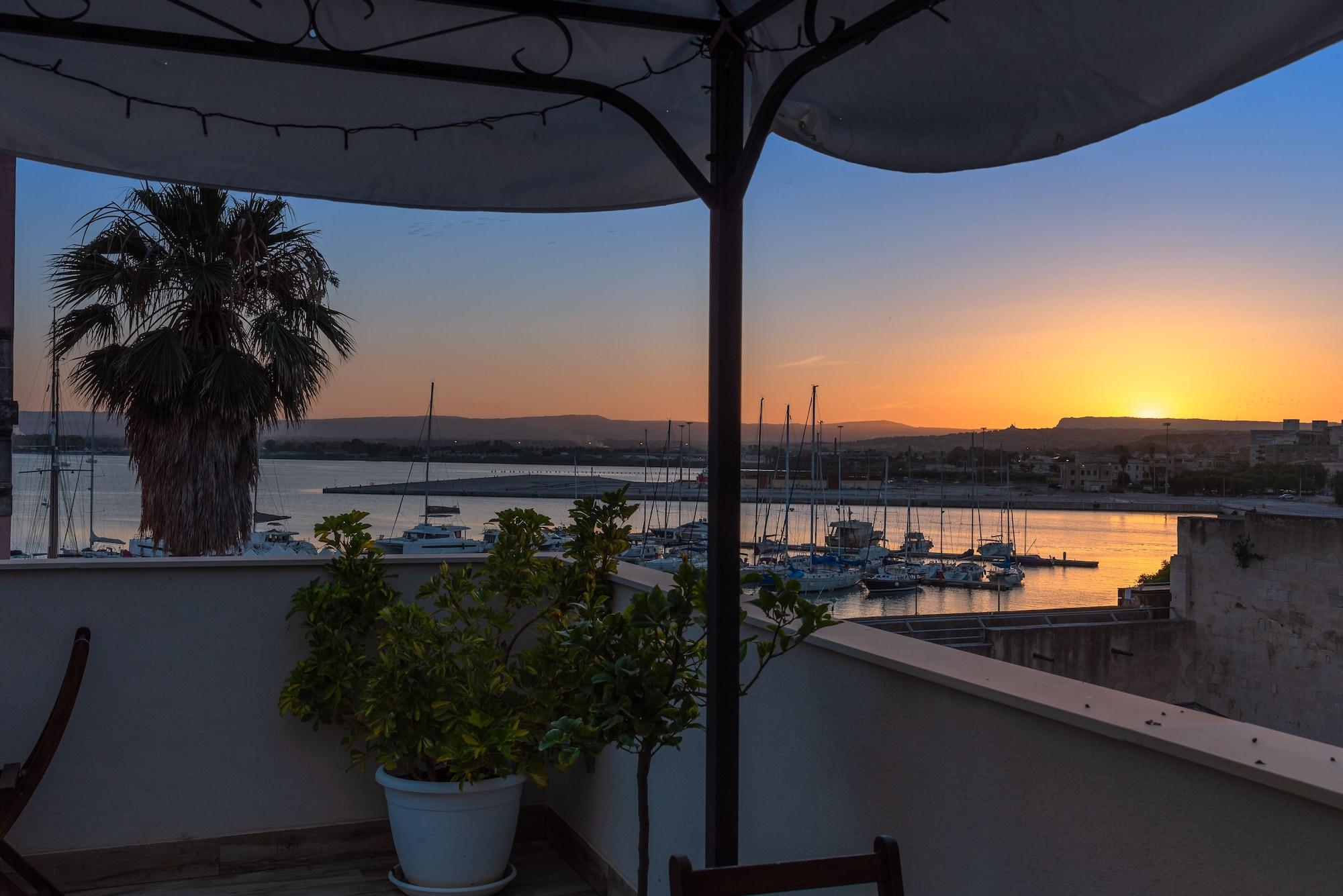 Equipamiento de Habitación B&B Marina di Ortigia