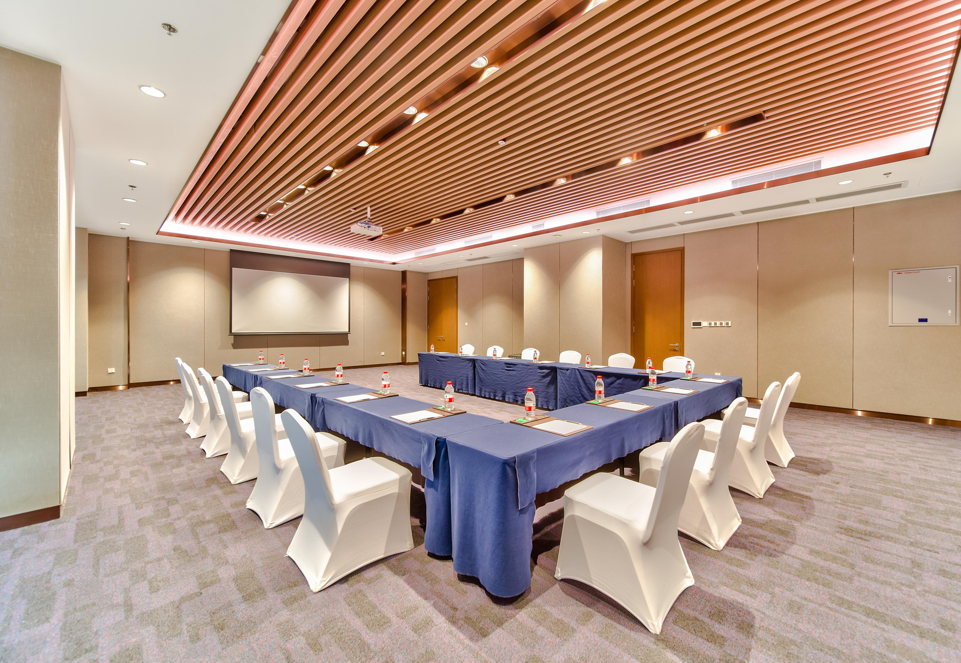 Centro de Negocios Grand Skylight International Hotel Pingshan