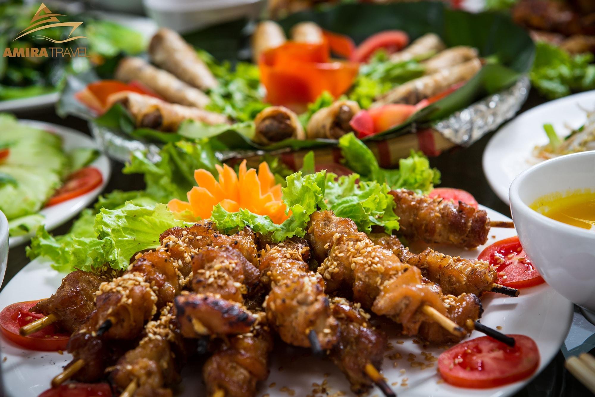 Restaurant Amira Homestay