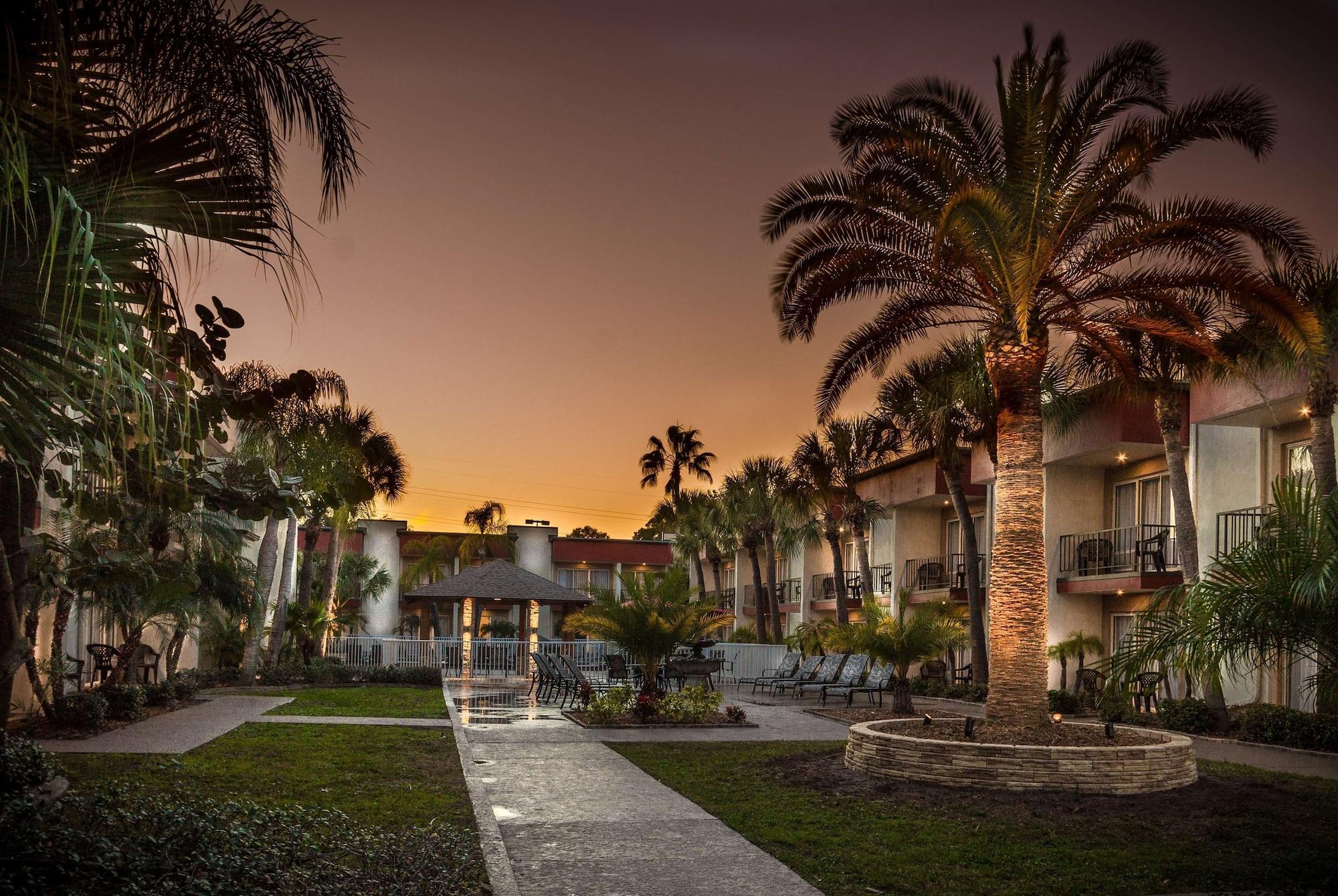 Vista Exterior La Quinta Inn by Wyndham Clearwater Central