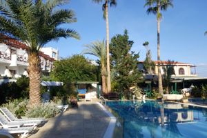 Alojamiento - Topset Hotel