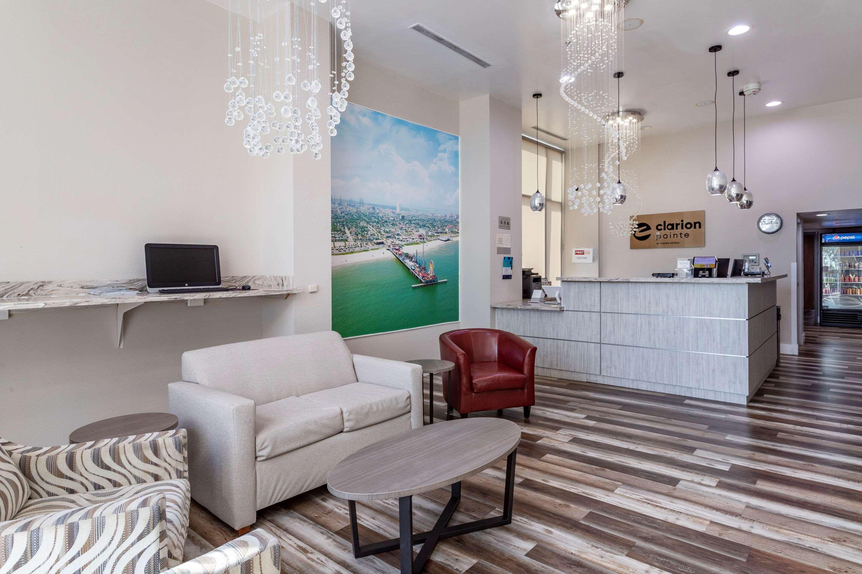 Vista Lobby Clarion Pointe Galveston Seawall