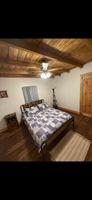 Alquiler Vacacional - Cozy little bunk house on an 98 acre farm located in mountain city Tennessee
