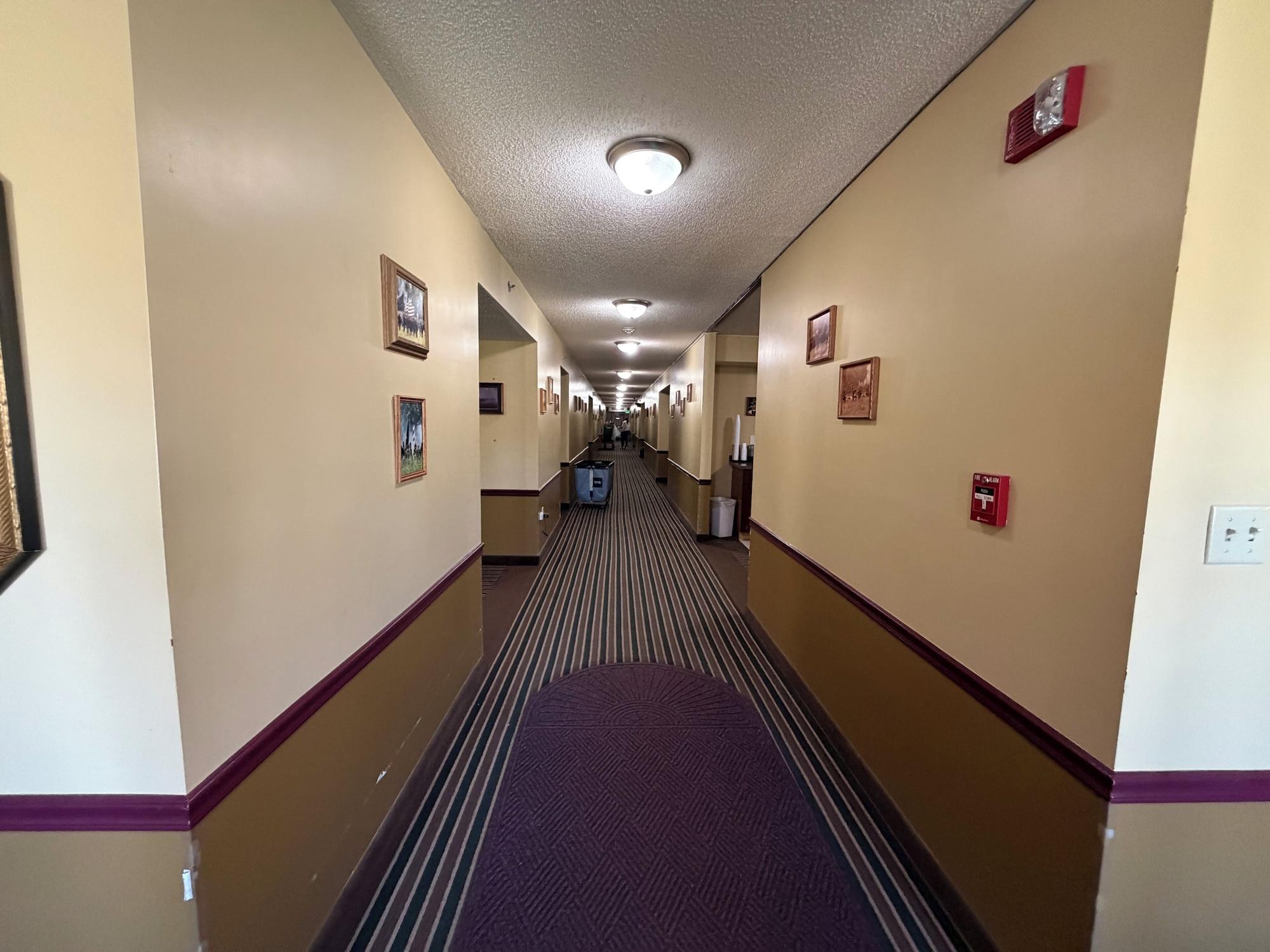 Vista Lobby Royal Inn Rockville IN by Hotel O