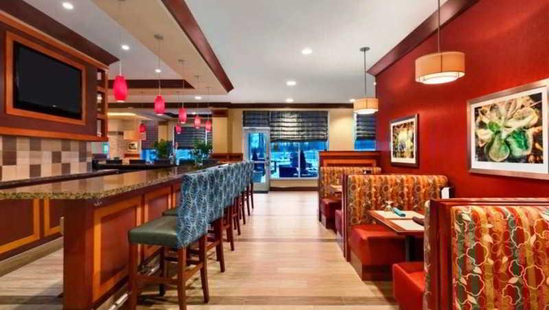 Bar/Salón Hilton Garden Inn Ann Arbor