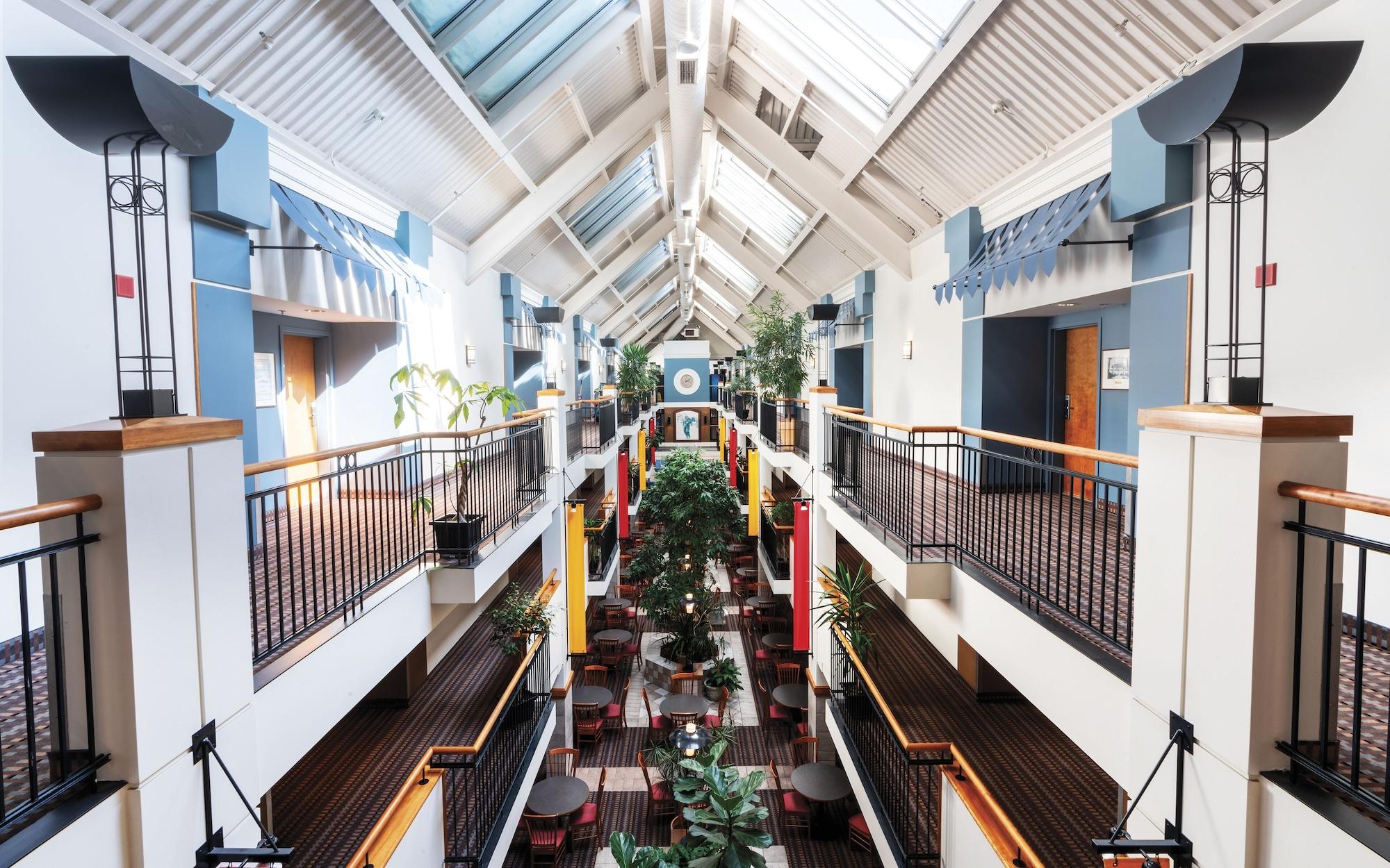 Vista Lobby Hôtel Lindbergh – Laurier Québec