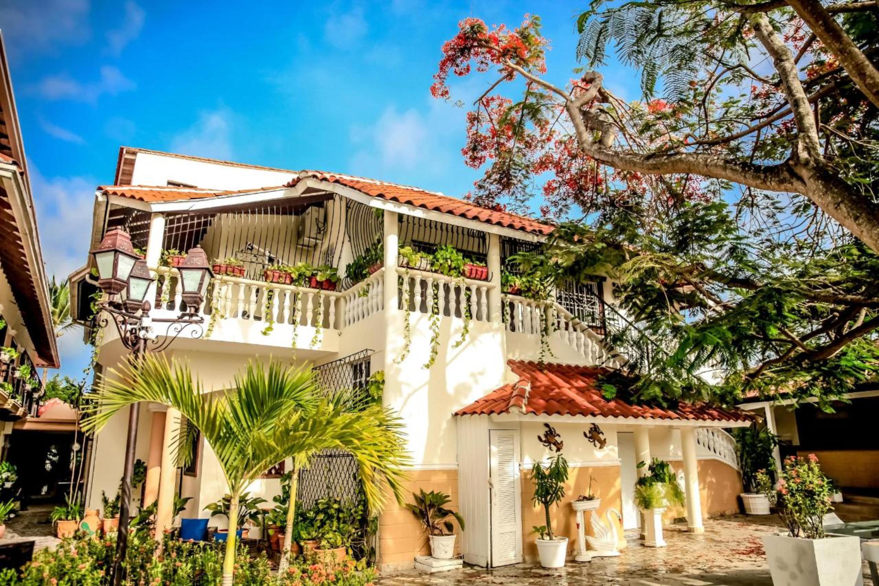 Vista Exterior Seranta Brisas de Bavaro