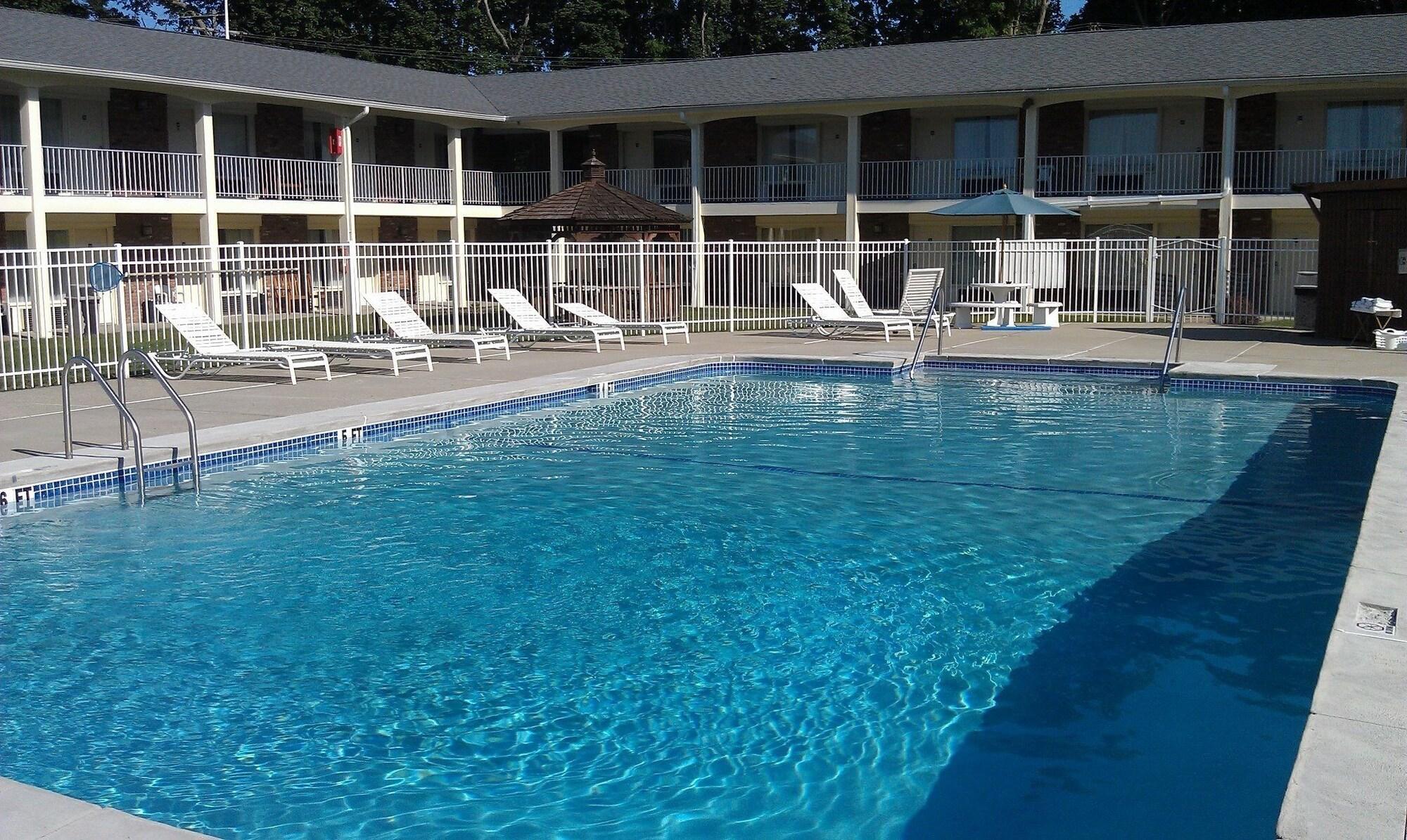 Instalaciones Recreativas Crystal Inn Eatontown