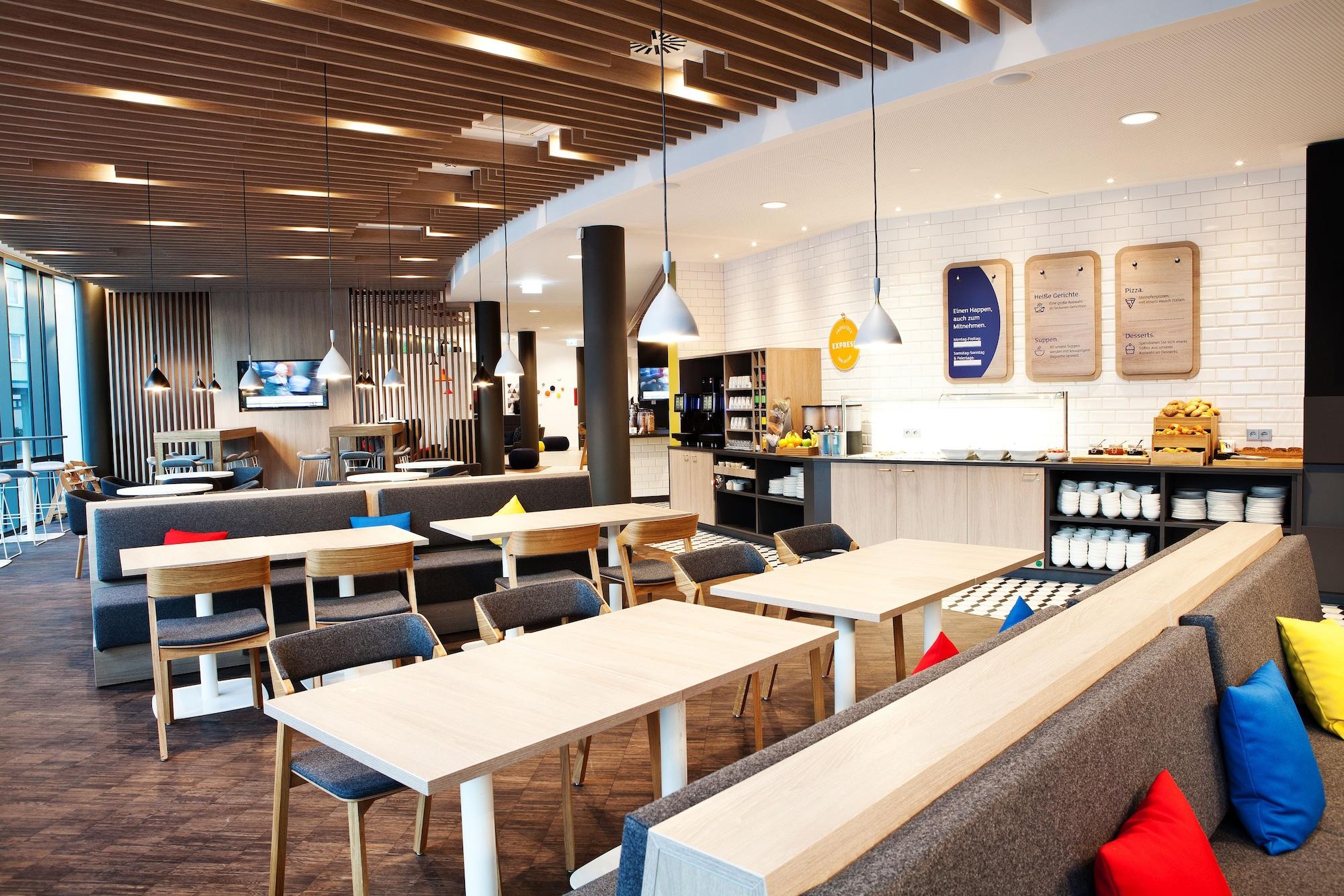 Restaurant Holiday Inn Express Saarbrucken by IHG