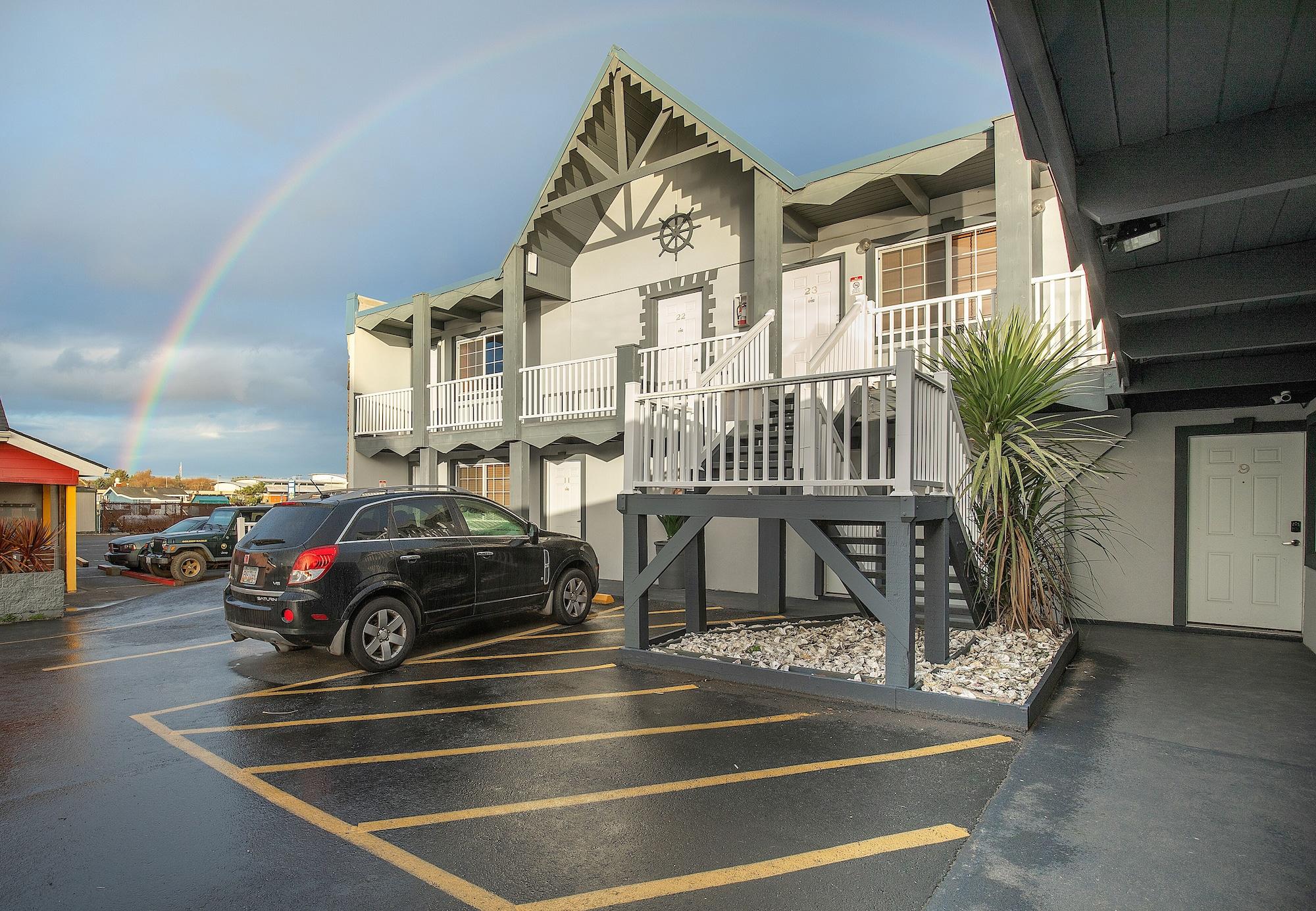 Varios Wanderlust Inn
