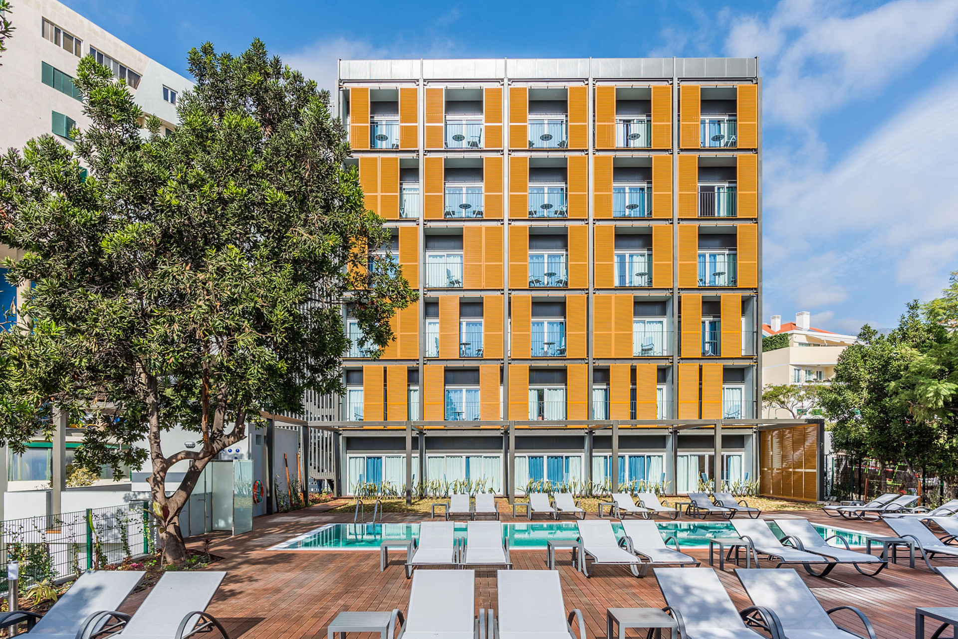 Vista Exterior Pestana Casino Studios