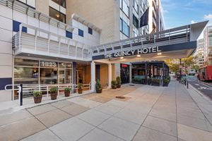 Alojamiento - The Quincy, an Ascend Collection Hotel