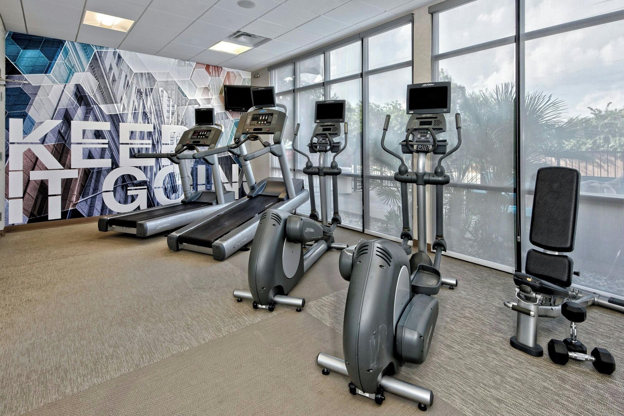 Gimnasio SpringHill Suites by Marriott San Antonio SeaWorld Lackland