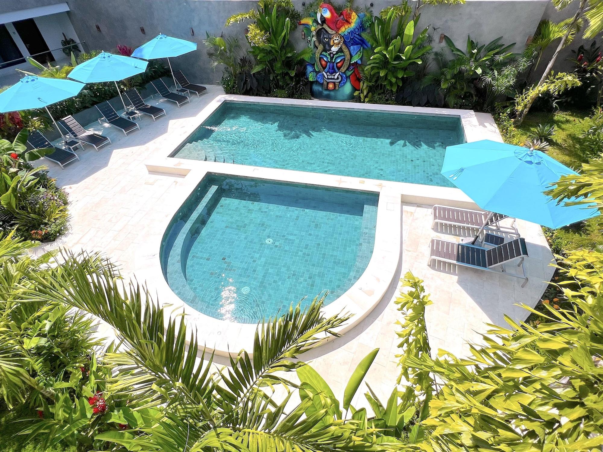 Vista Piscina Hotel Naoz