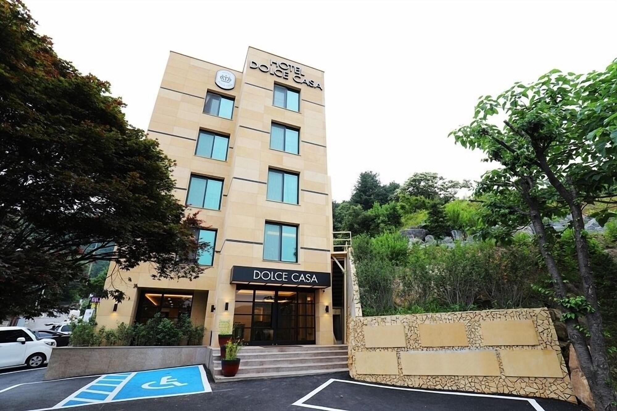 Vista Exterior Namyangju Bukhangang Dolce Casa Hotel