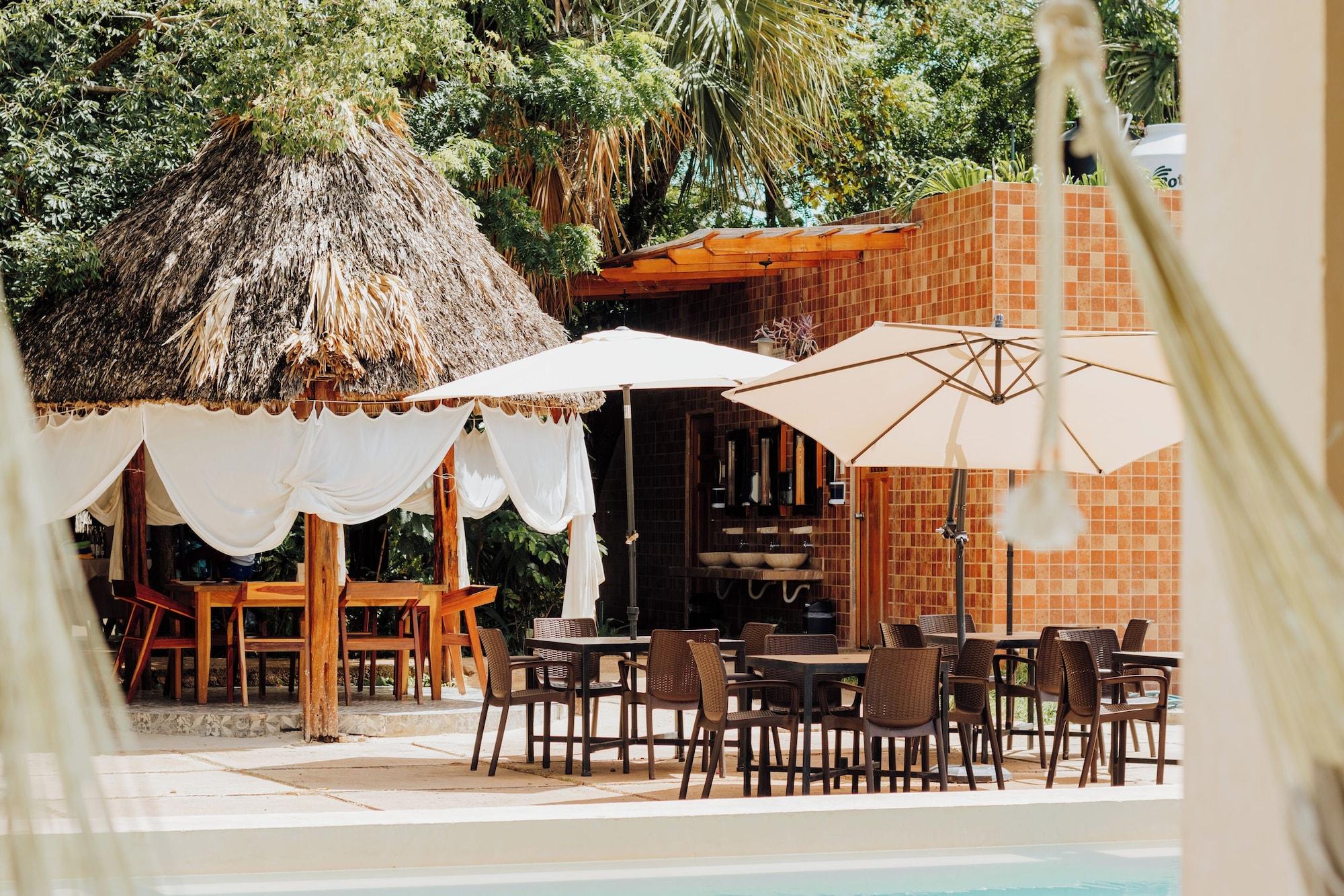 Restaurant Hotel Boutique Cenote San Ignacio