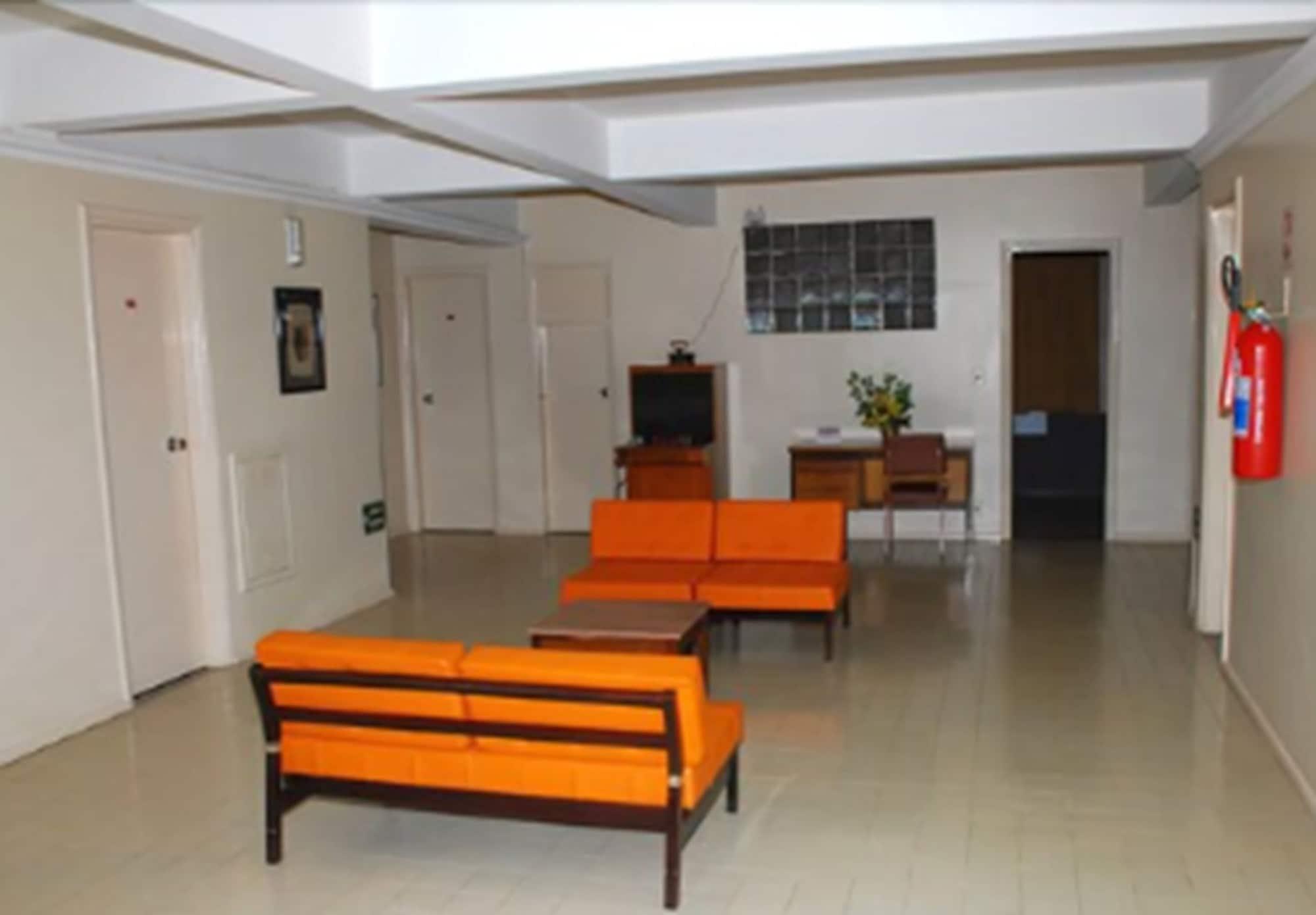 Varios Bittar Inn Hotel