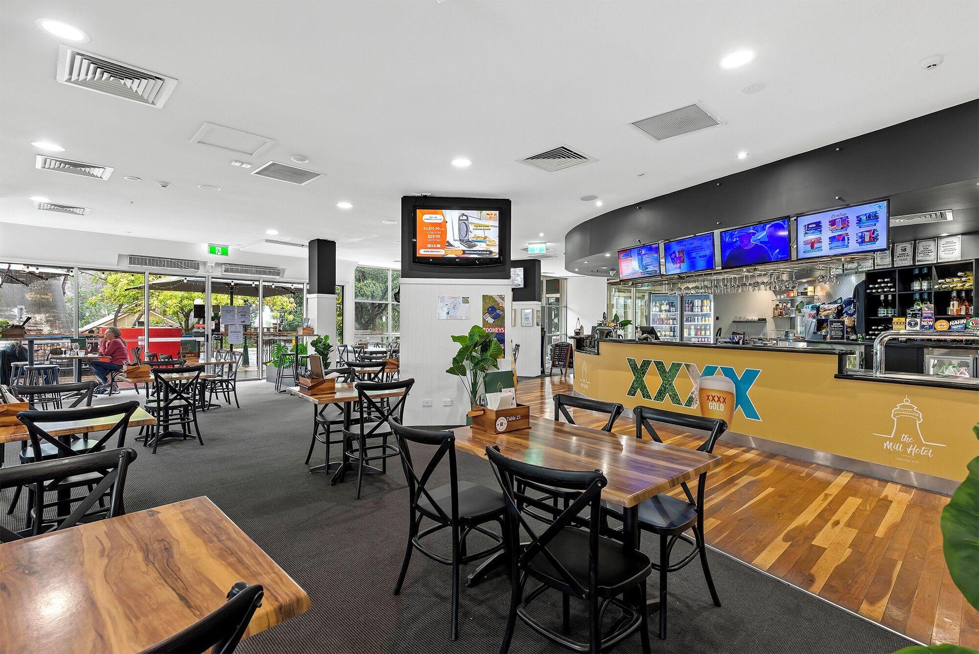 Restaurant Madison Hotel Tower Mill