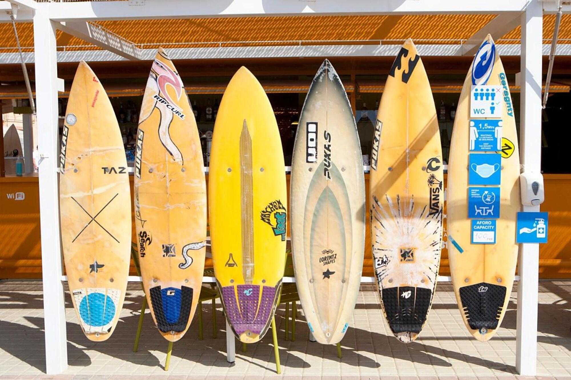 Varios FERGUS Style Palma Beach