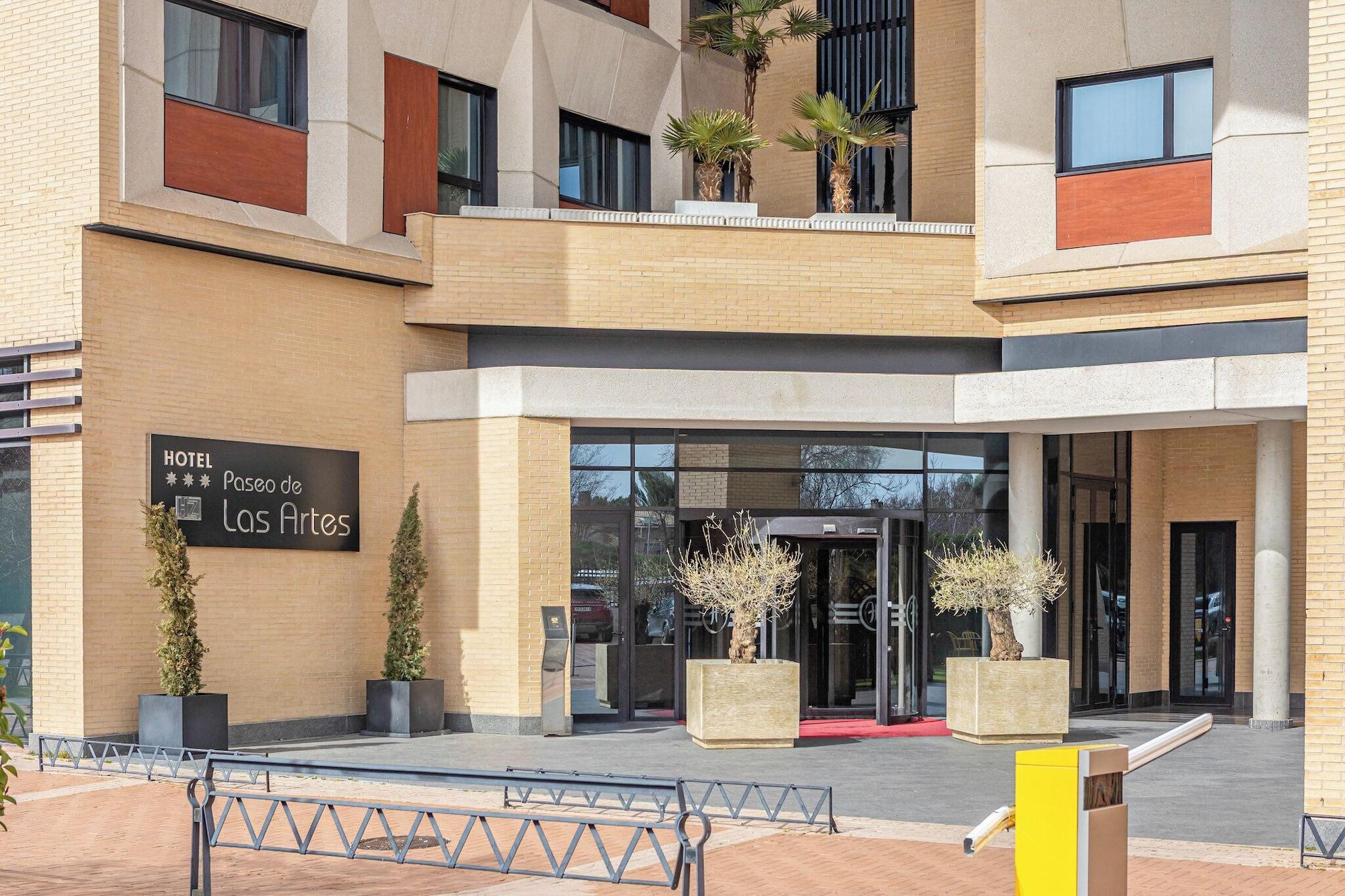 Vista Exterior Sercotel Las Artes Pinto