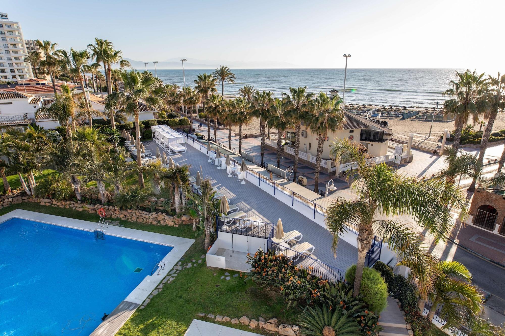 Playa Mac Puerto Marina Benalmadena