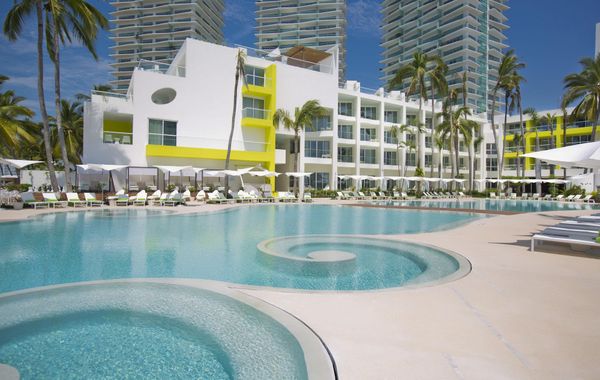 Krystal Grand Puerto Vallarta - Hoteles en Puerto Vallarta, México