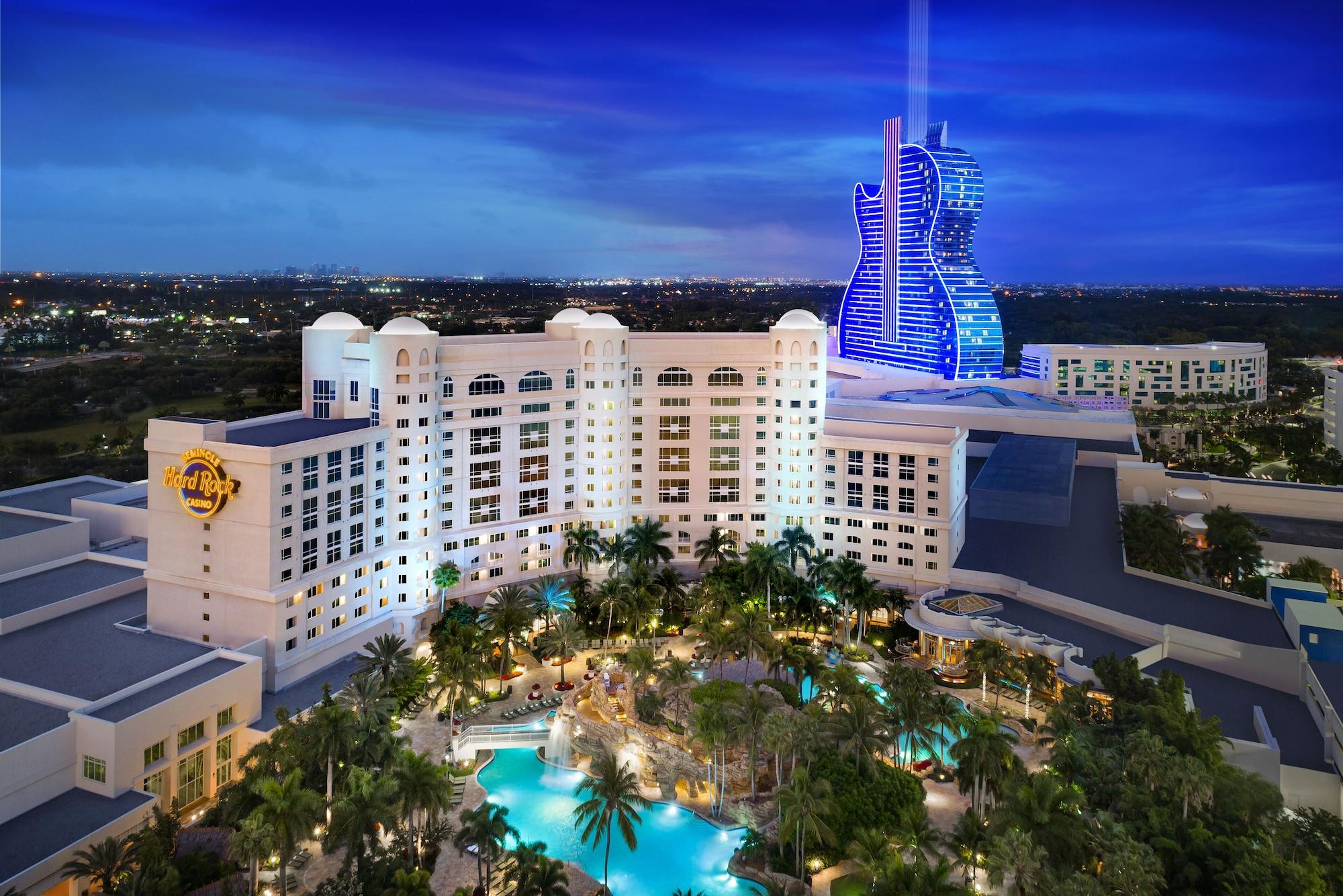 Vista Exterior Seminole Hard Rock Hotel and Casino