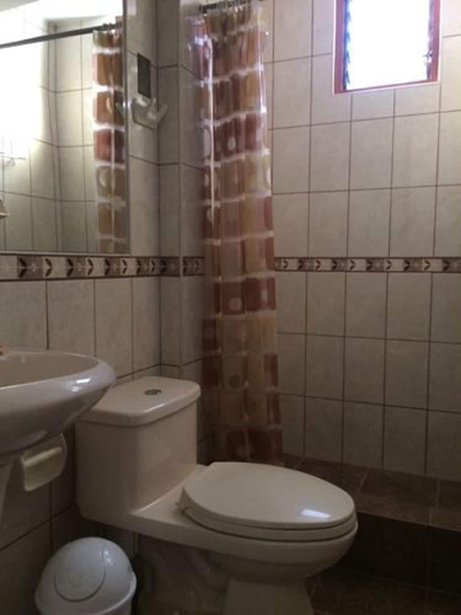 Equipamiento de Habitación Pakareq Tampu Guest House