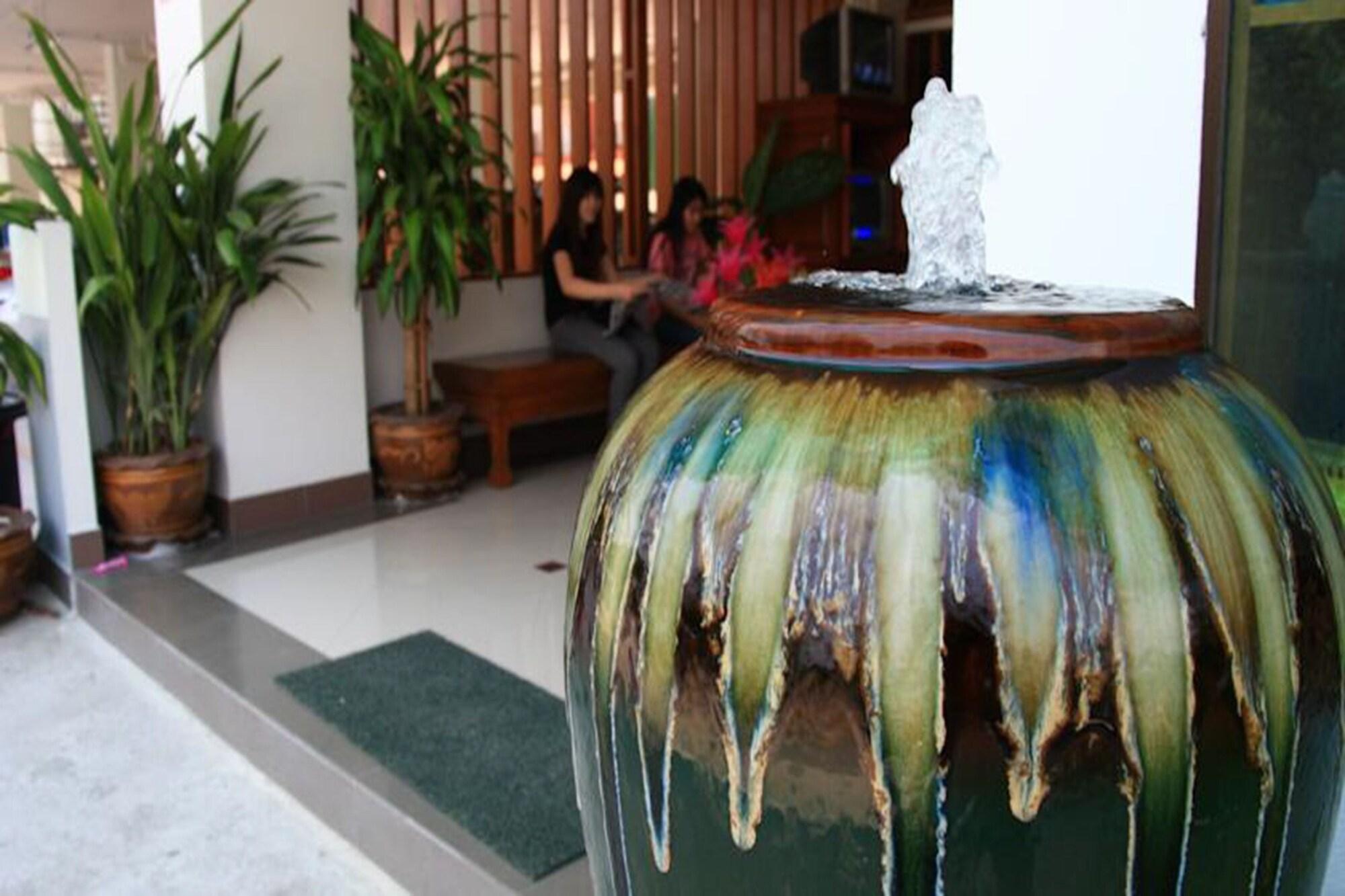 Vista Lobby Choktawee Mansion Lampang