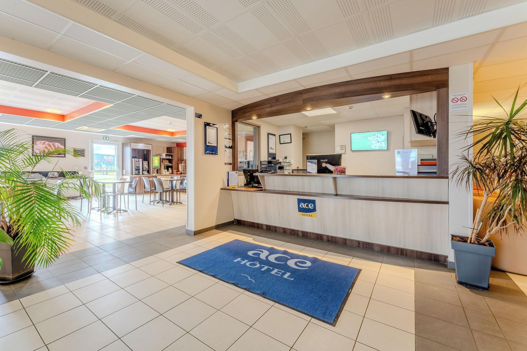 Vista Lobby ACE Hotel Arras-Beaurains