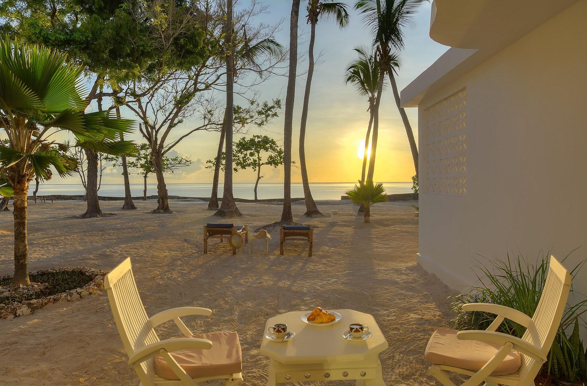 Playa Diamonds Mapenzi Beach