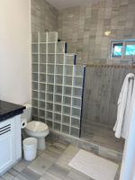 Alquiler Vacacional - Oceanfront Luxury Townhome Condo Wifi 3 Smart TV'S Pool & Spa