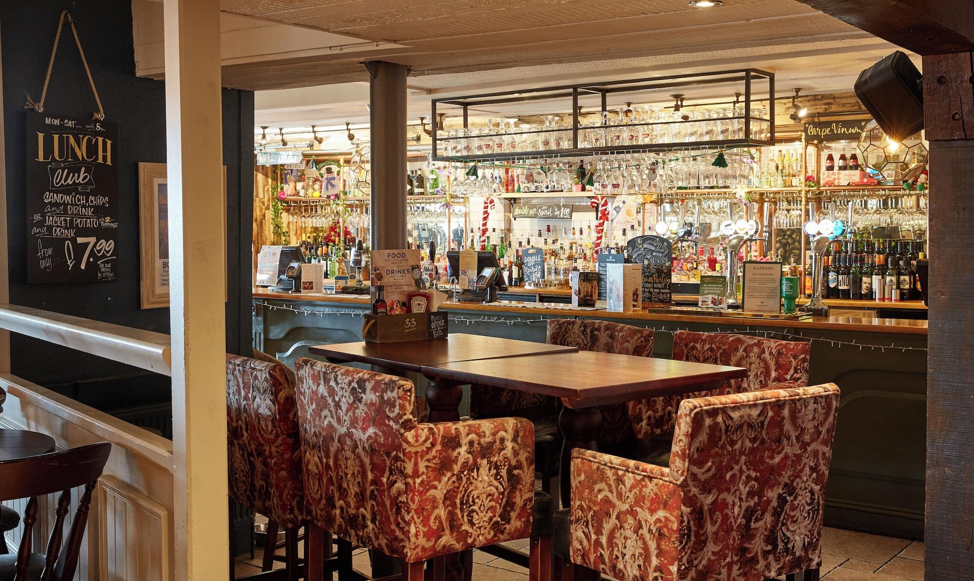 Bar/Salón The Spyglass and Kettle By Greene King Inns