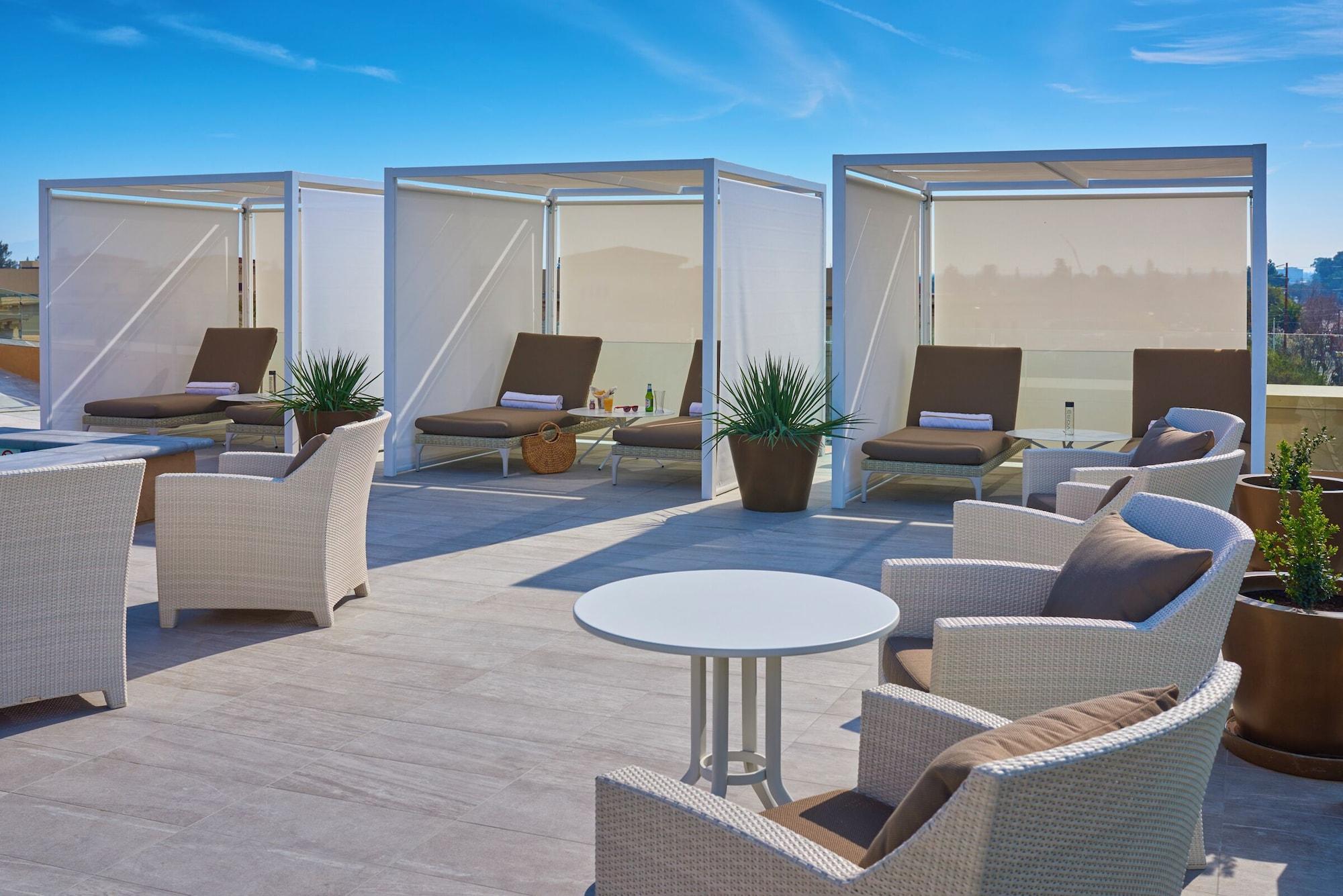 Vista Piscina Clement Palo Alto – All-Inclusive Urban Resort